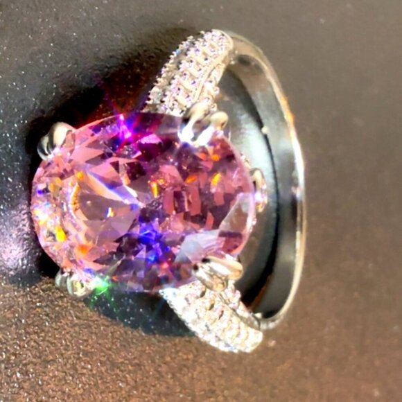 Stunning Sterling Silver Ring With Large Pink Oval Cubic Zirconia & Pave Band - Picture 8 of 8